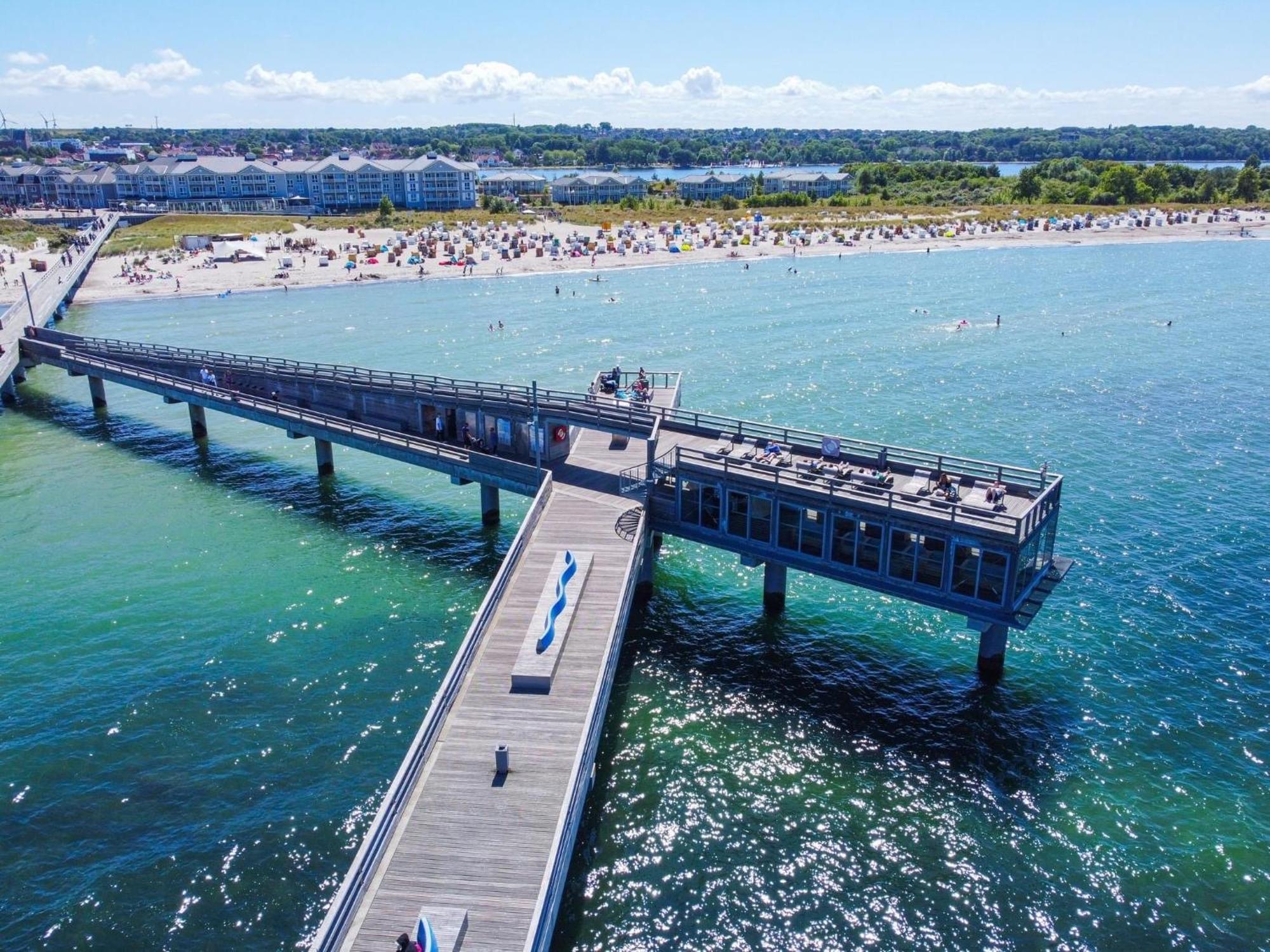 Derzeit Beliebt - Phaenomenaler Ausblick Auf Binnen- Und Ostsee 하일리겐하펜 외부 사진